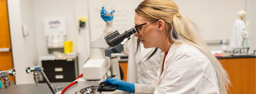 Student in science lab 